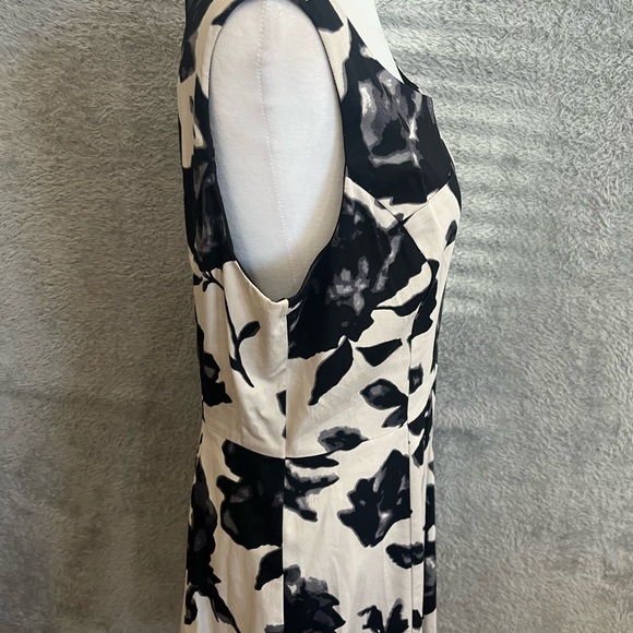 INC International Concepts Black and White Floral Midi Dress - Picture 2 of 6